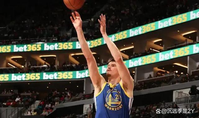 镇守内线!黄蜂队重用内线球员提高防守的简单介绍 镇守内线!黄蜂队重用内线球员提高防守的简单介绍