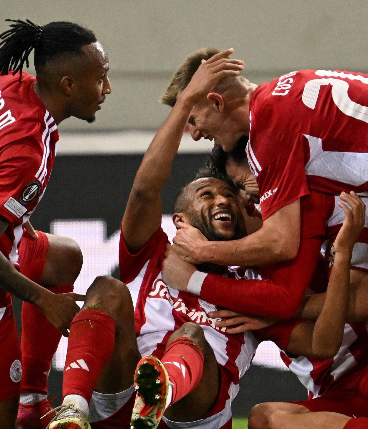 曼联遗憾负于阿贾克斯,告别欧冠赛事舞台是哪一集 曼联遗憾负于阿贾克斯,告别欧冠赛事舞台是哪一集